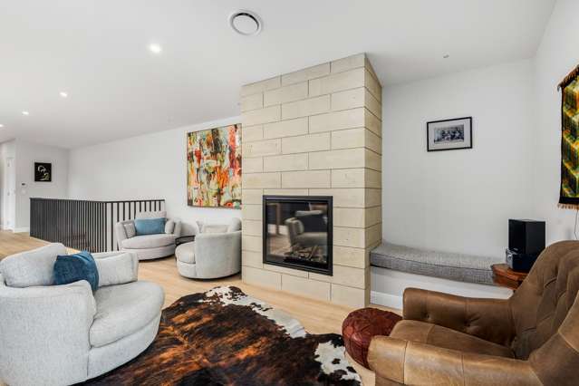 2/908 River Road Queenwood_1