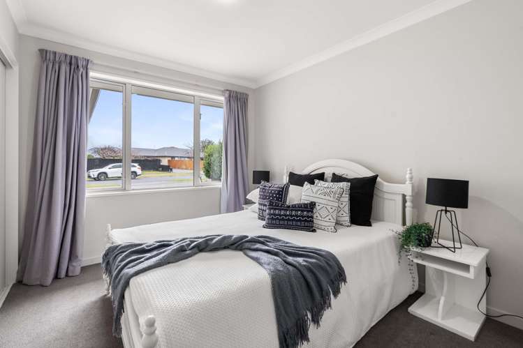 75 Somerville Crescent Aidanfield_16