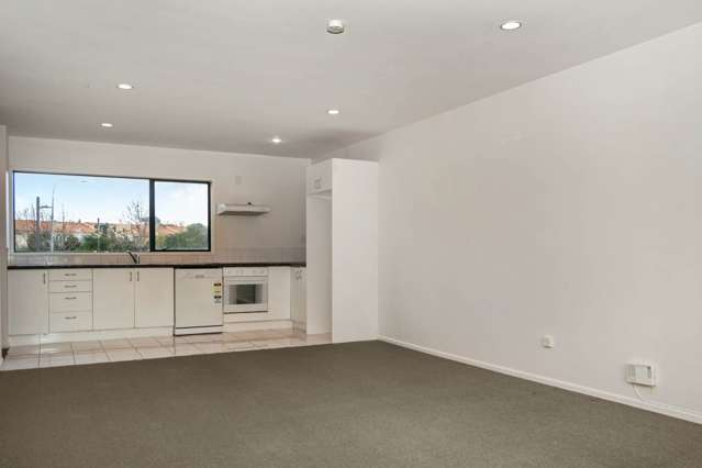 5/1 Briar Way New Lynn_1