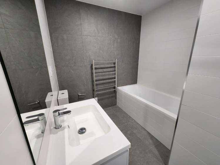 6 Whetiko Way Belmont_12