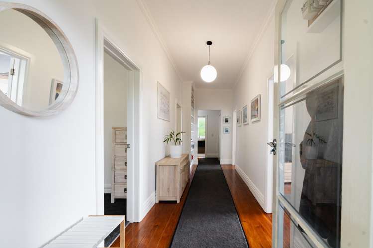 3 Strathmore Crescent Roslyn_26