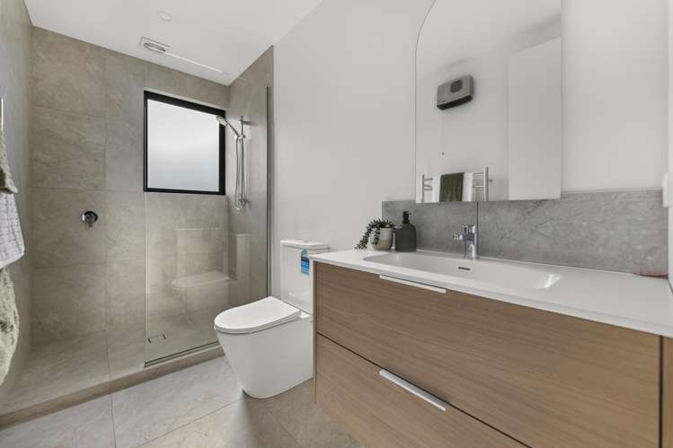 1 & 2/23 Wales Street_5