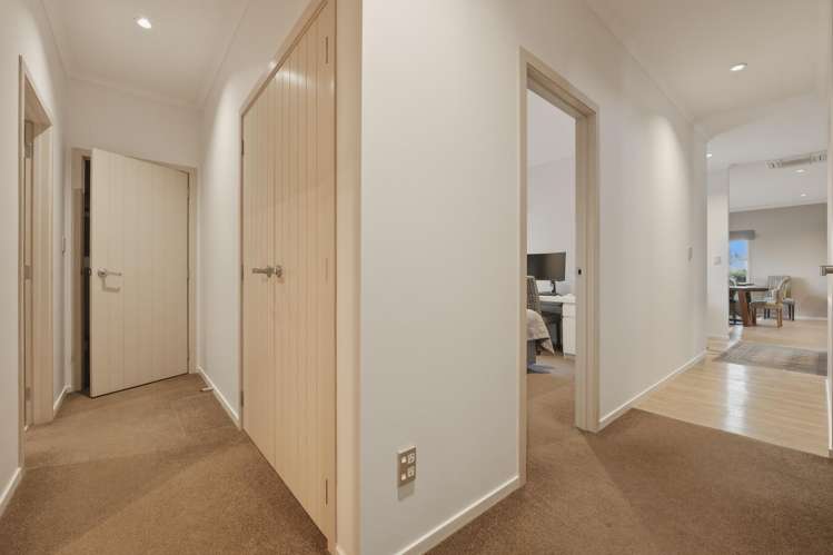 85C Dixon Road Glenview_15