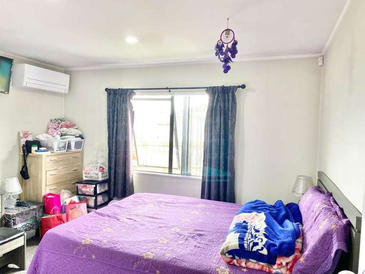 16a Hatherley Place Clendon Park_14