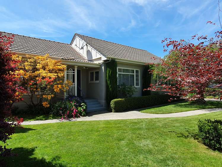 571 Lyndhurst Road Frimley_25