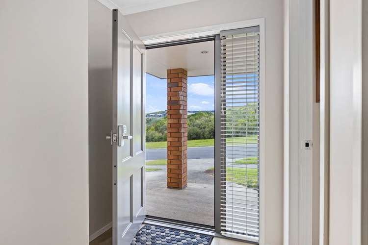 6 Jamie Lane Warkworth_6