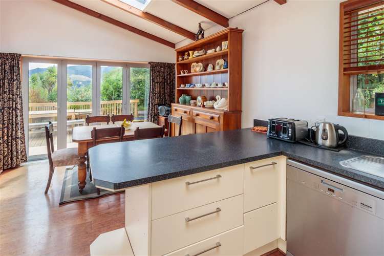 3 Luss Road Company Bay_5