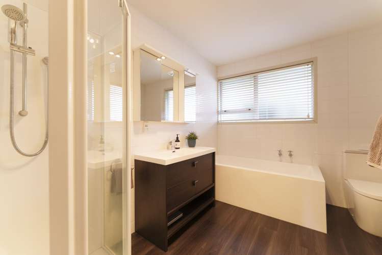 15 Woodbank Street Somerfield_13