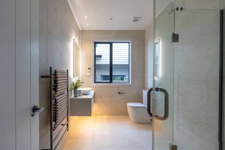 39 Streamview Way Long Bay_23