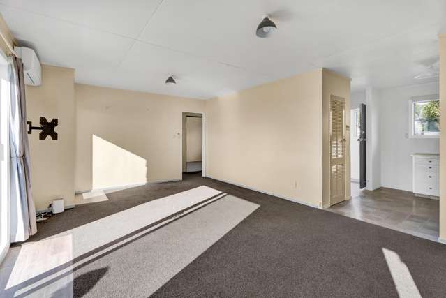 16a Culzean Grove Bell Block_4