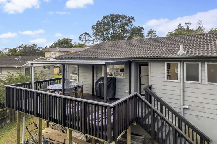 21 Leo Street Glen Eden_21