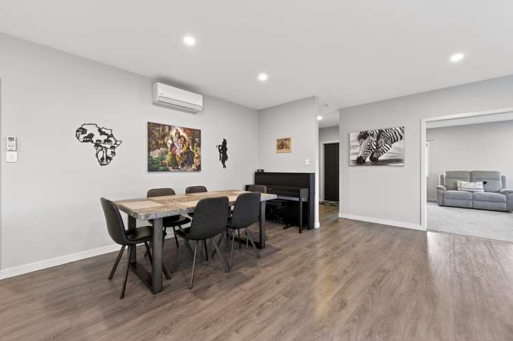 3 Magnolia Lane Kelvin Grove_10