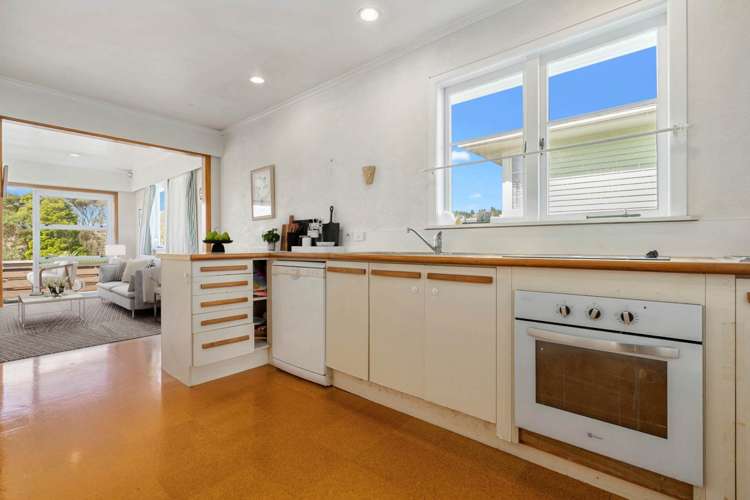 16 Ambler Avenue Glen Eden_5