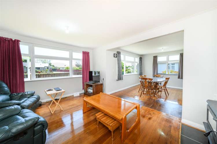 25 Flower Street Bulls_13