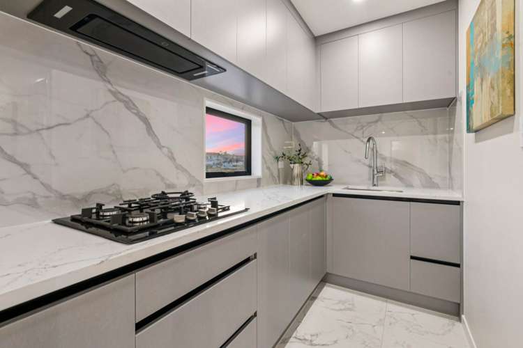 140 McQuoids Road Flat Bush_6