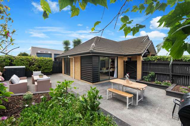 Modern Ease in a Top Half Moon Bay Enclave