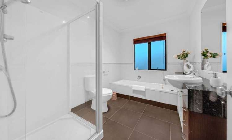 19 Malahide Drive 10673_1