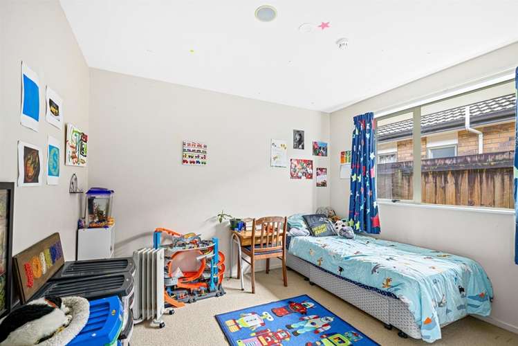 2 Aitkenhead Court Parakai_12