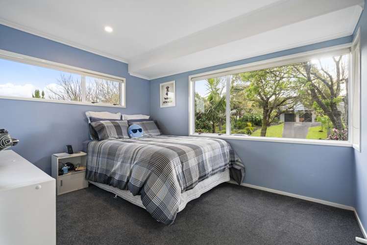 32 Mirrabooka Avenue Botany Downs_19