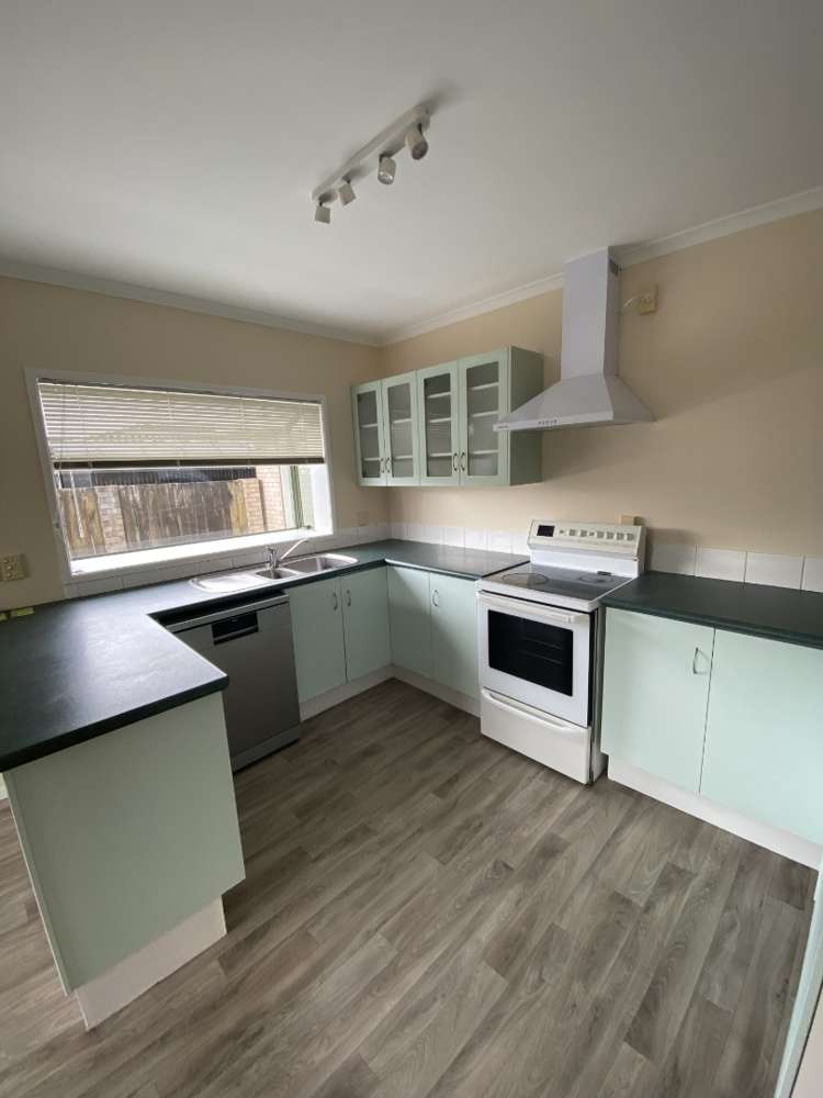 2/5 Campbell Place Papakura_3