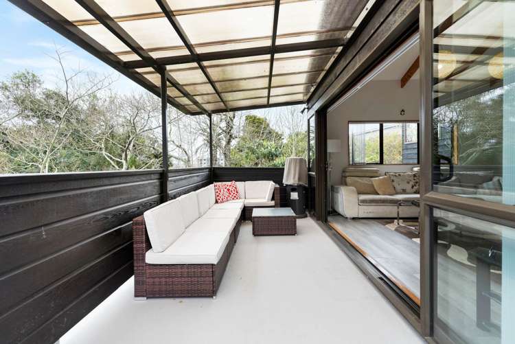 2/63 Raleigh Road Northcote_25