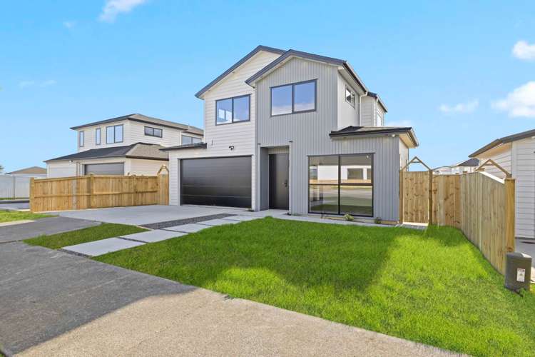 16 Gertrude Cole Road Clarks Beach_12