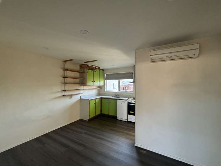 2/557 Gloucester Street Linwood_2