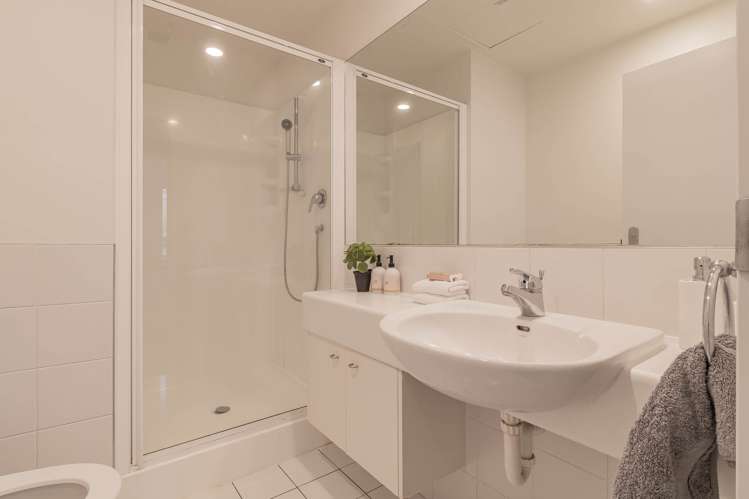 6J/205 Hobson Street City Centre_13