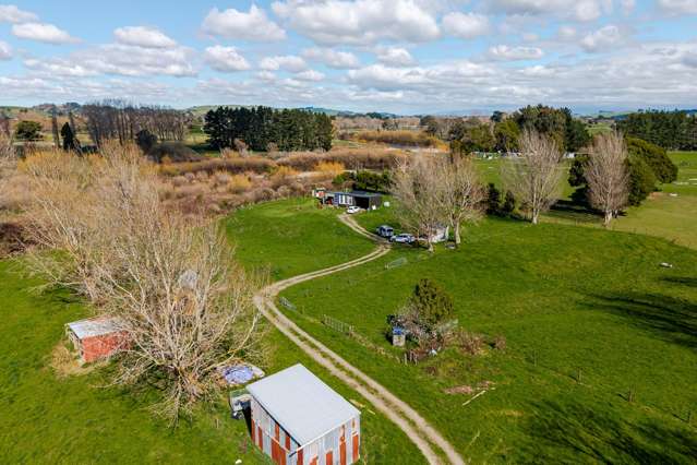 Lifestyle farmlet minutes from Pahiatua.