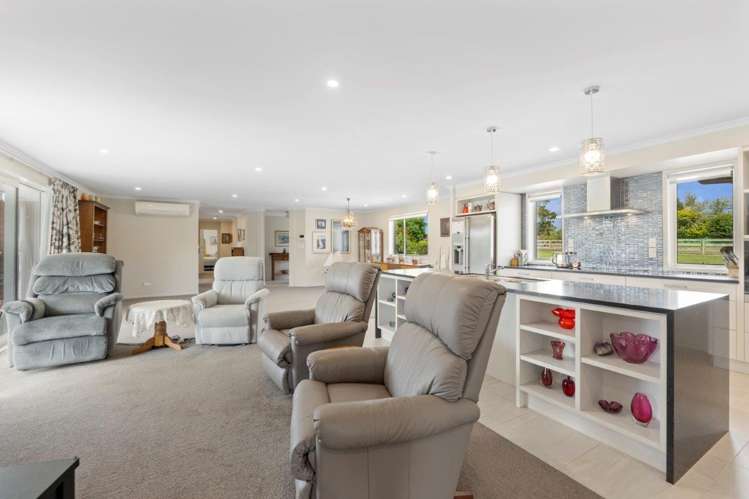 42 Farrand Road Kumeu_5