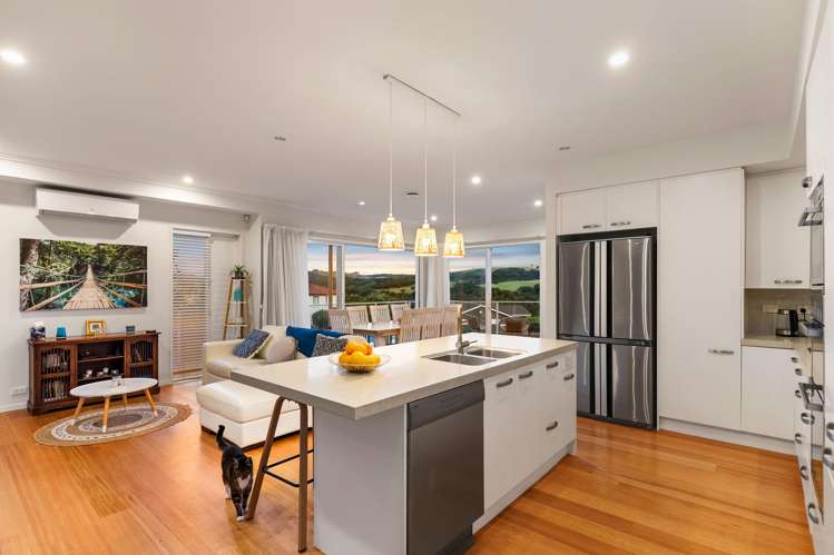 24 Kotanui Avenue Army Bay_3