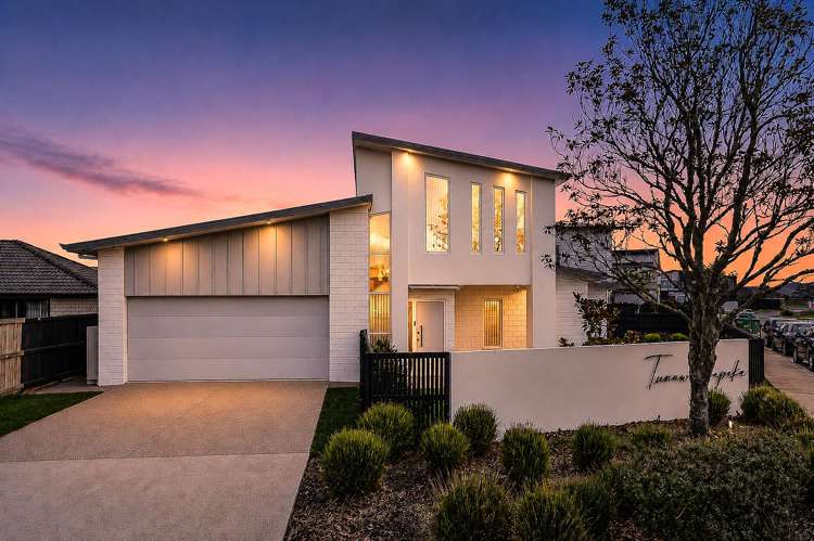 92 Maanihi Drive Rototuna North_1