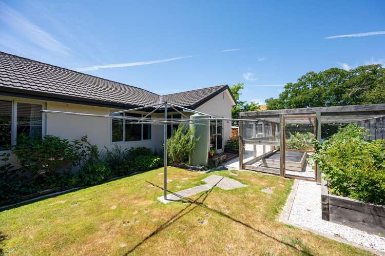 6 Ryeland Avenue Wakefield_39