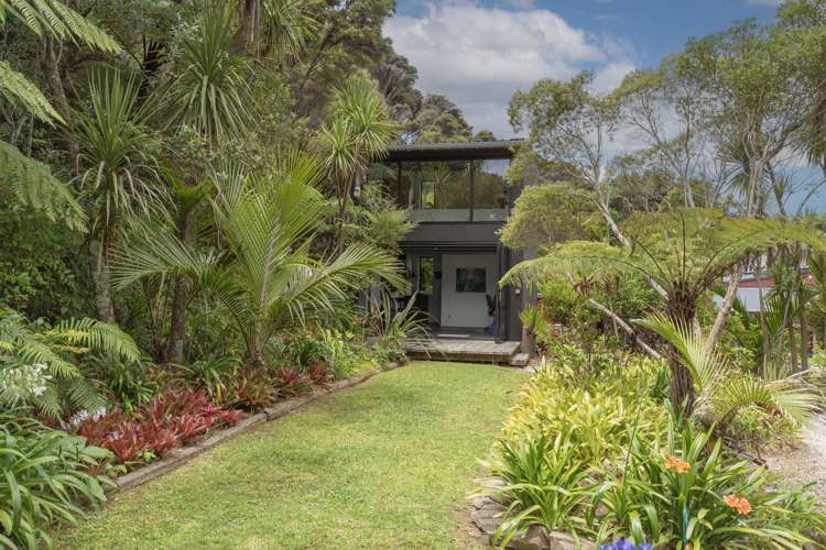 1116 - 1118 Colville Road Amodeo Bay_21