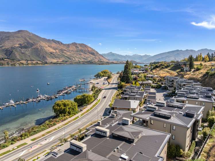 21/65-95 Lakeside Road Wanaka_16