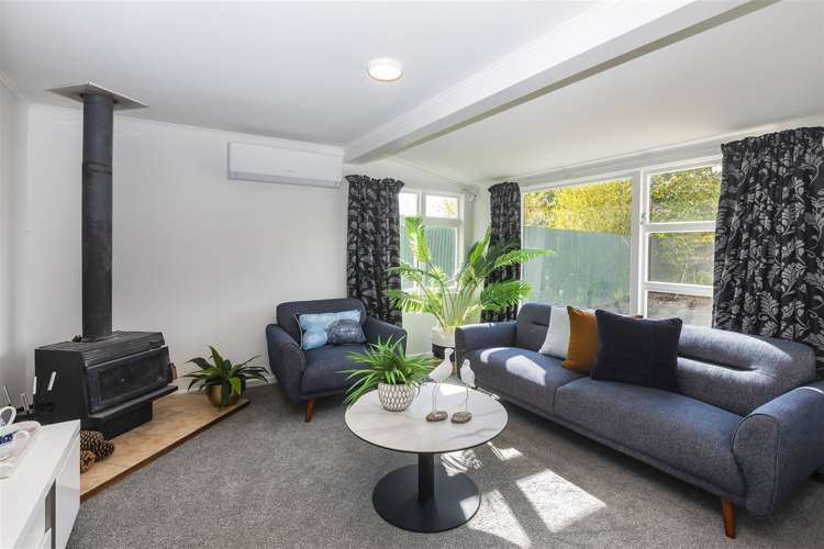 42 Featherstone Avenue Kairaki_7