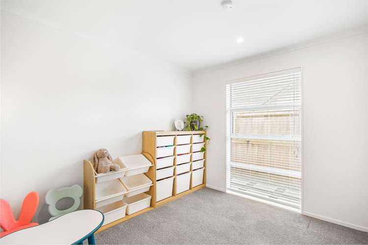 81 Colonial Drive Silverdale_11