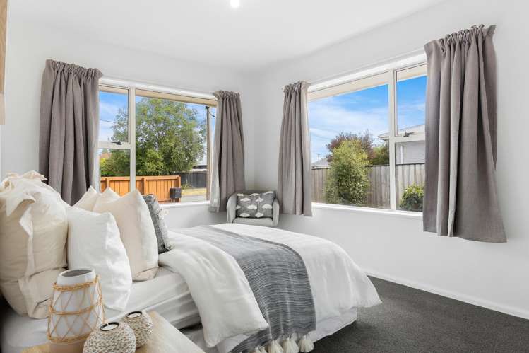 94 Greenhaven Drive Burwood_11