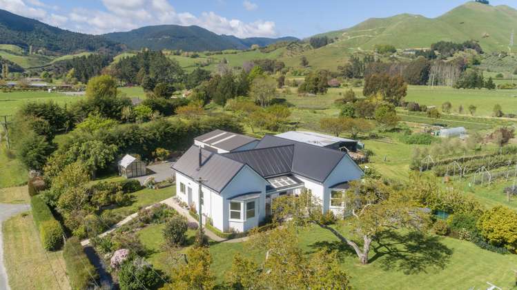 136 River Terrace Road Brightwater_1