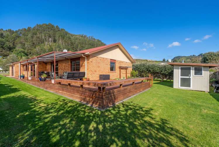 109 The Yardarm Pauanui_19