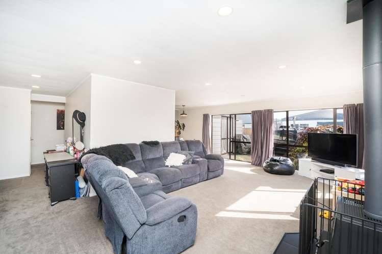 53 Geraldine Crescent Cloverlea_7