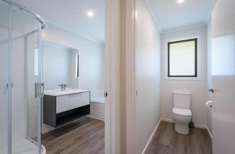 14 Woodley Road Richmond_17