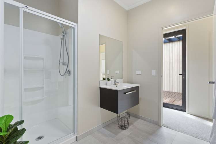 6 Kerewhenua Crescent Hobsonville_5