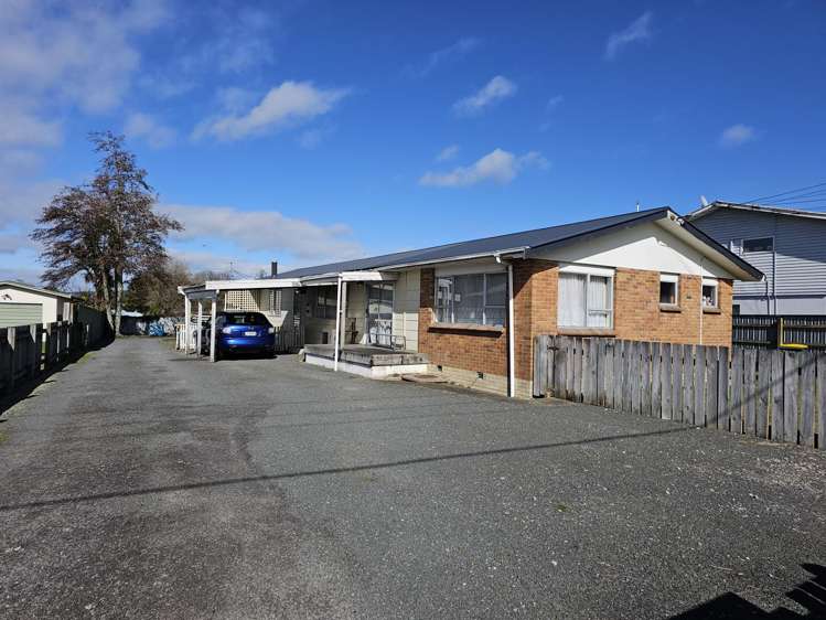 28A and B Fairview Road_0