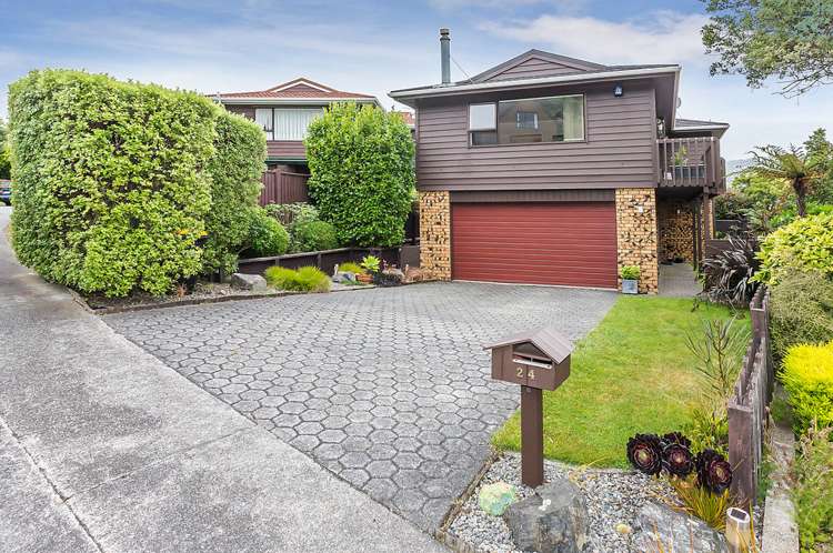 24 Thatcher Crescent Crofton Downs_22