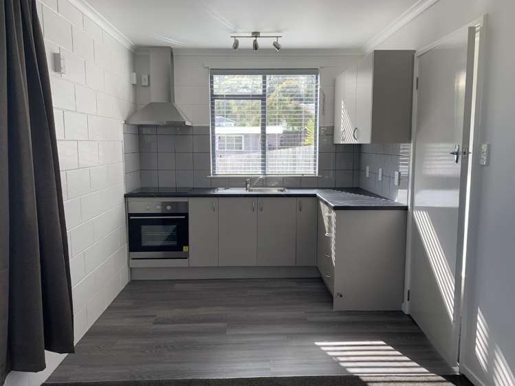 4/21 Broadway 10728_1