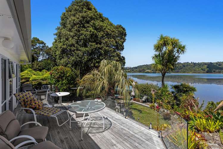 251 Ruatuna Road Waiotahe_14