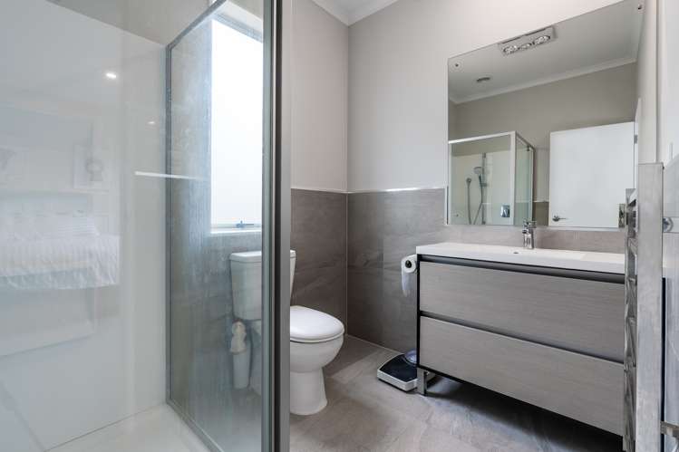 24 Tyler Davies Drive Red Beach_12