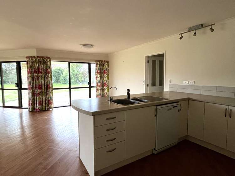 27 Carrington Drive 10114_2