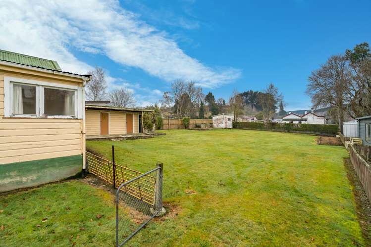 15 Harrington Street Lawrence_13